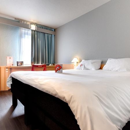 Ibis Agen Centre Gare Hotel Eksteriør billede
