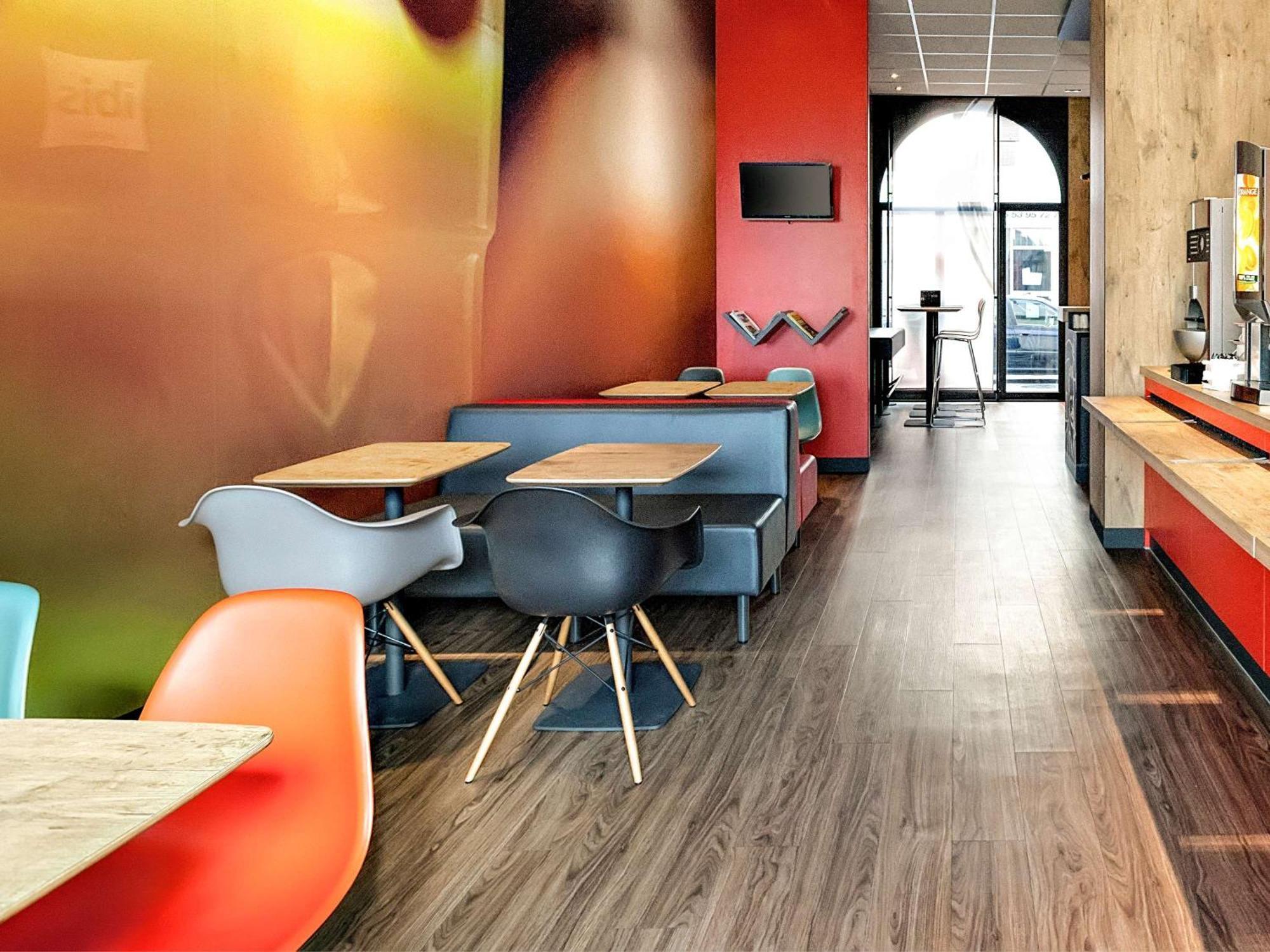 Ibis Agen Centre Gare Hotel Eksteriør billede